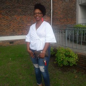 Meet your Posher, Sandra